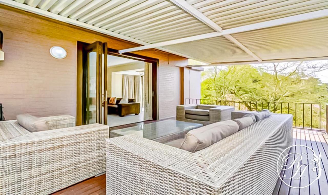 Апартаменты Roseland House Self Catering Дурбан Экстерьер фото
